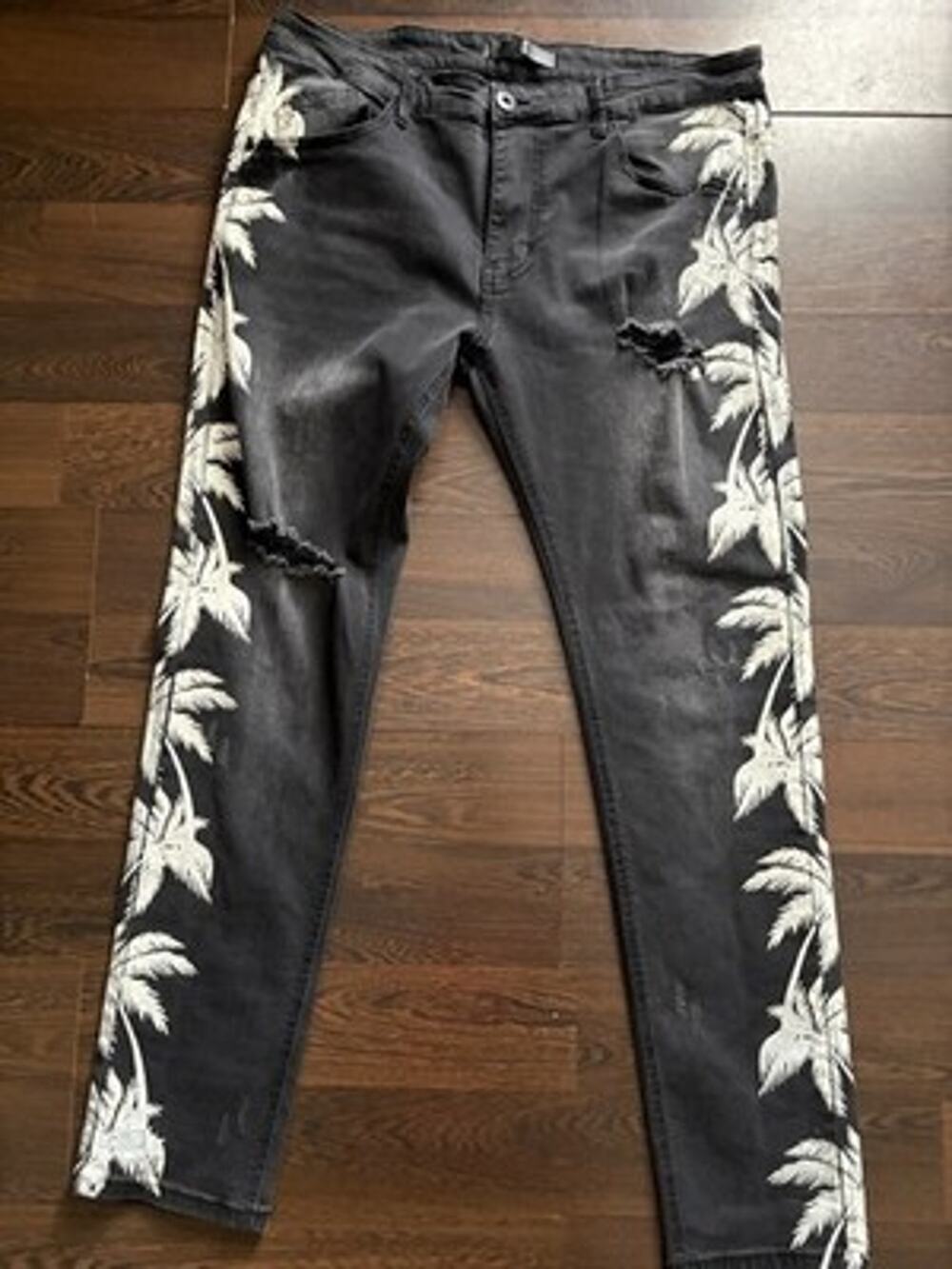 [RARE] KDNK Palm Tree Black Distressed Skinny Jeans 38